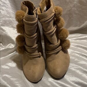 Stylish Tan Ankle Boots with Pom Poms size 9M